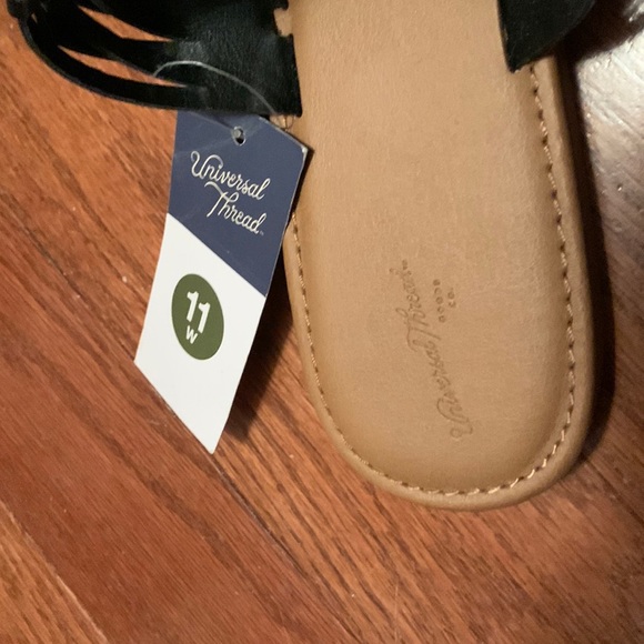 NWT Universal Thread black faux leather Addie slide sandals size 11W (wide) - Picture 7 of 9